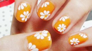 Đẹp dịu dàng với họa tiết nail đơn giản