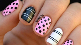 Nail xì tin với chấm bi đáng yêu