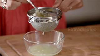 Làm trắng sáng vùng da dưới cánh tay tại nhà