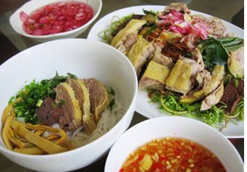 Công thức hướng dẫn làm bún vịt xào măng