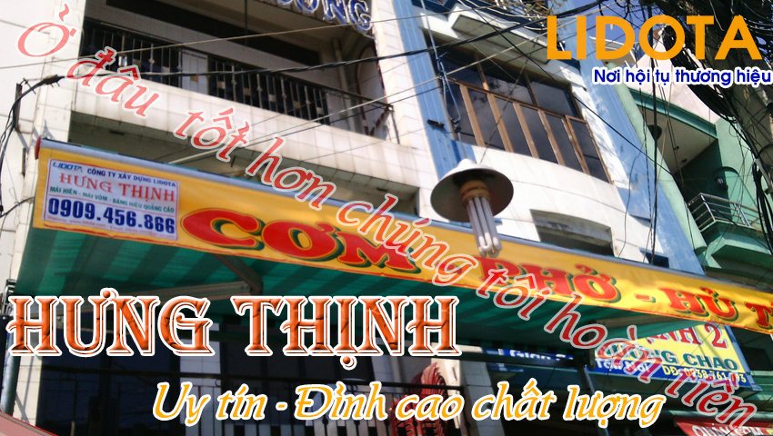 Khách hàng mua mái hiên di động tại quận Bình Tân bên Hưng Thịnh