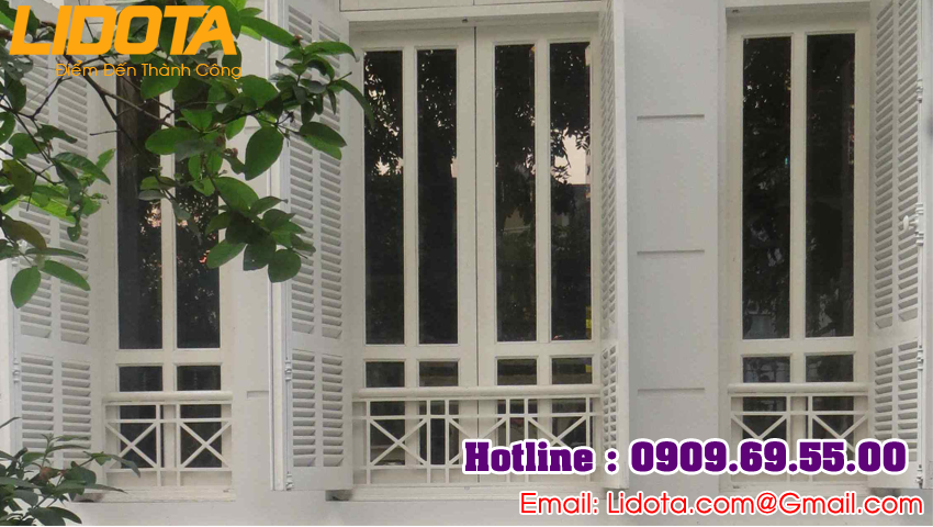 Dịch vụ sửa cửa sắt Củ Chi tại nhà uy tín cửa kính cường lực