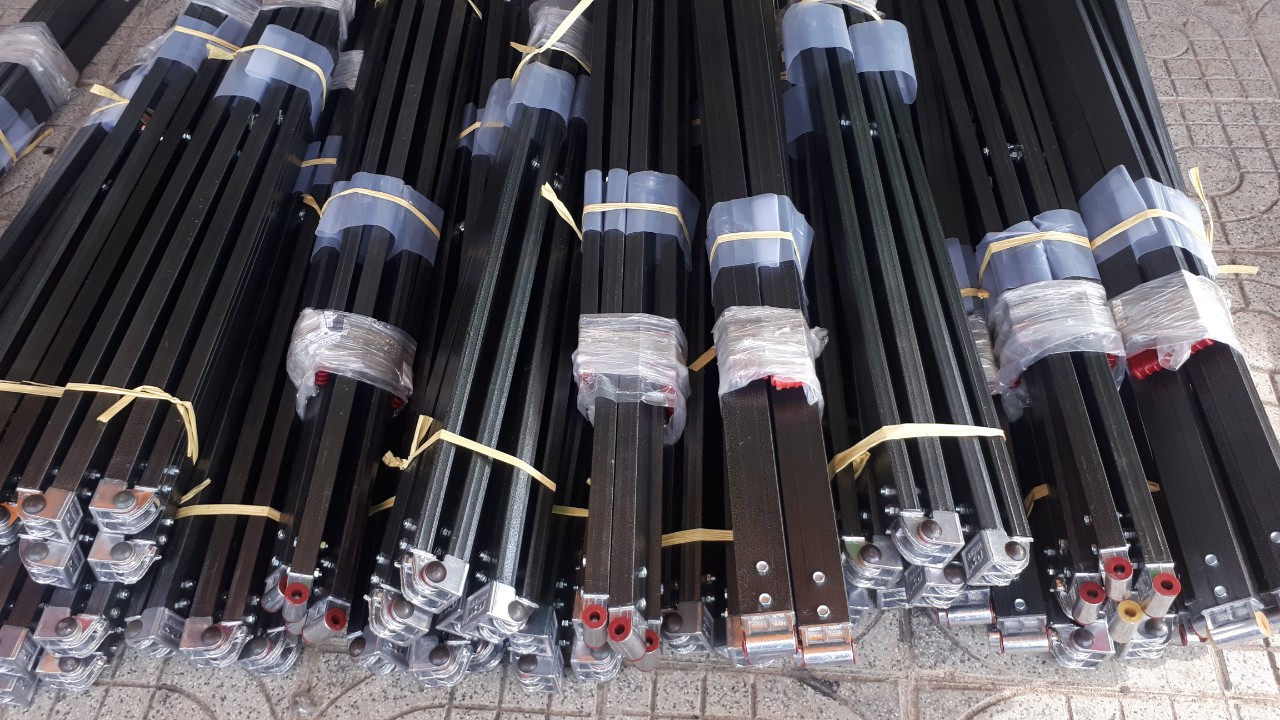 khuyu-tay-mai-hien-di-dong-xi-xam khuyu-tay-mai-hien-di-dong-xi-xam